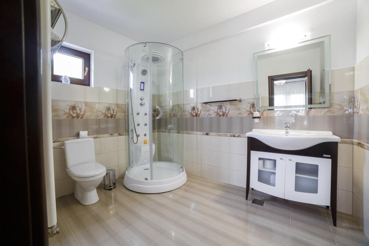 Gradina Mariajelor Hotel 坎普朗莫道尼斯 外观 照片
