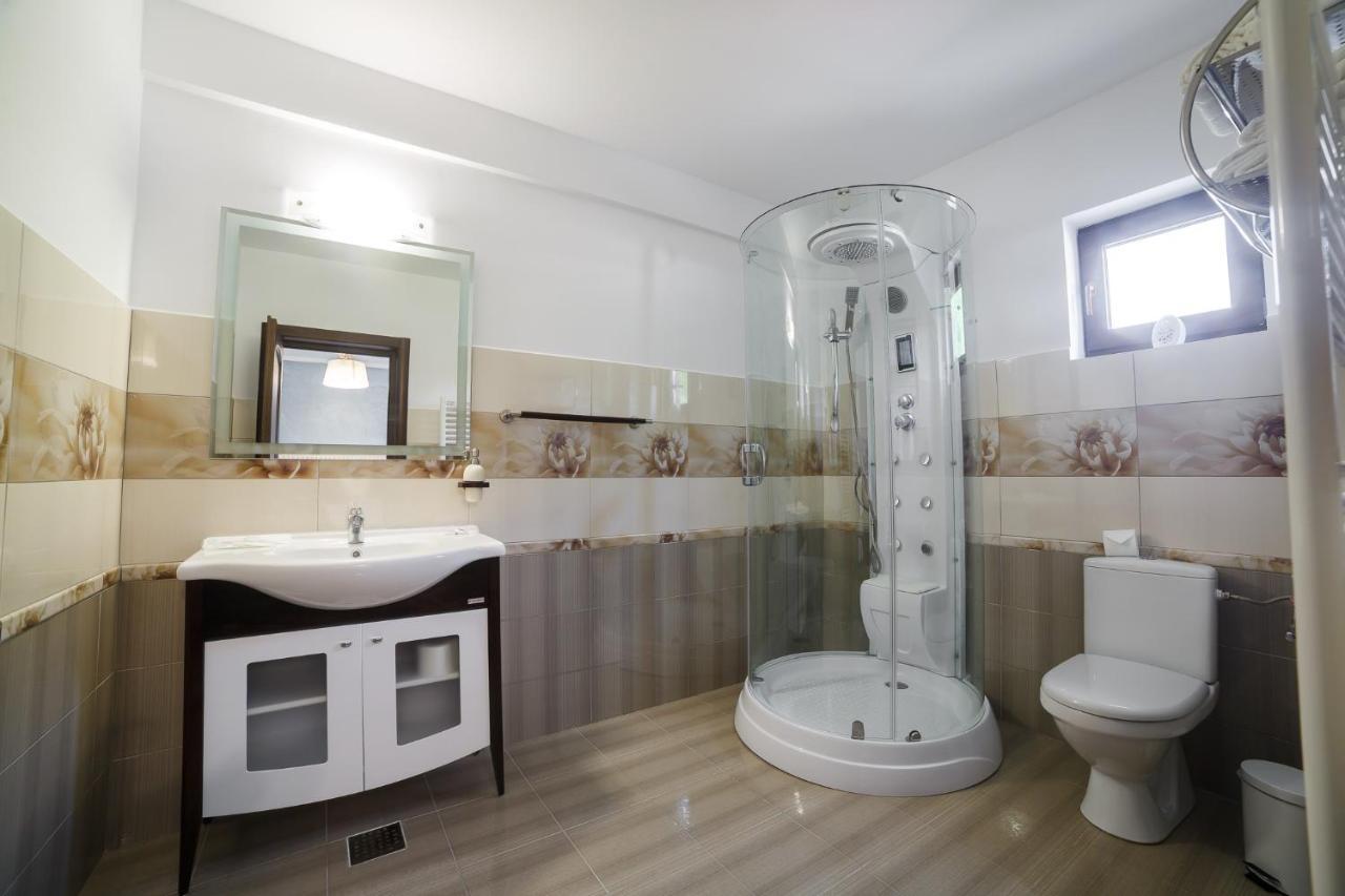 Gradina Mariajelor Hotel 坎普朗莫道尼斯 外观 照片